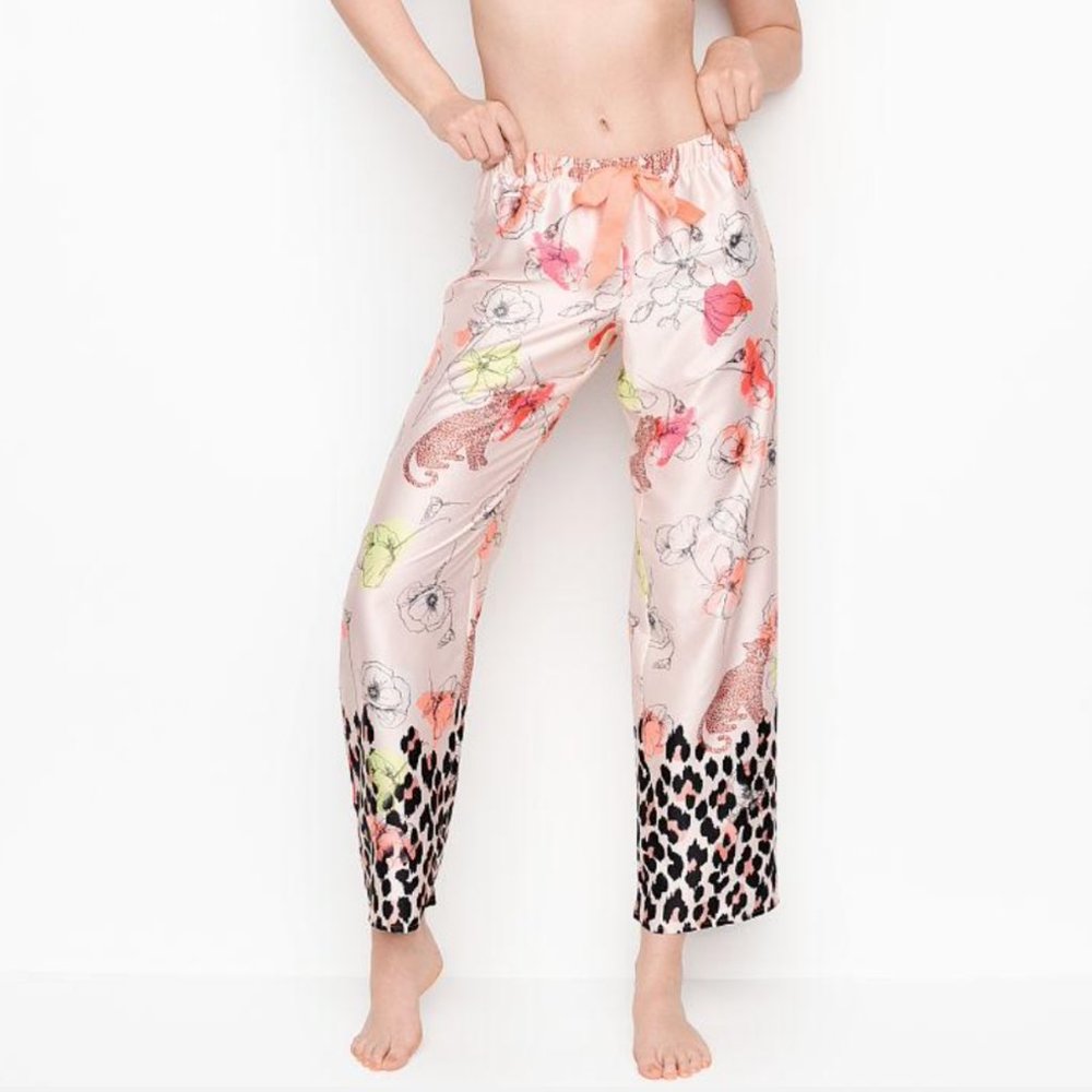 VICTORIA'S SECRET SATIN LOUNGE PINK MULTI ANIMAL PRINT PAJAMA PANT